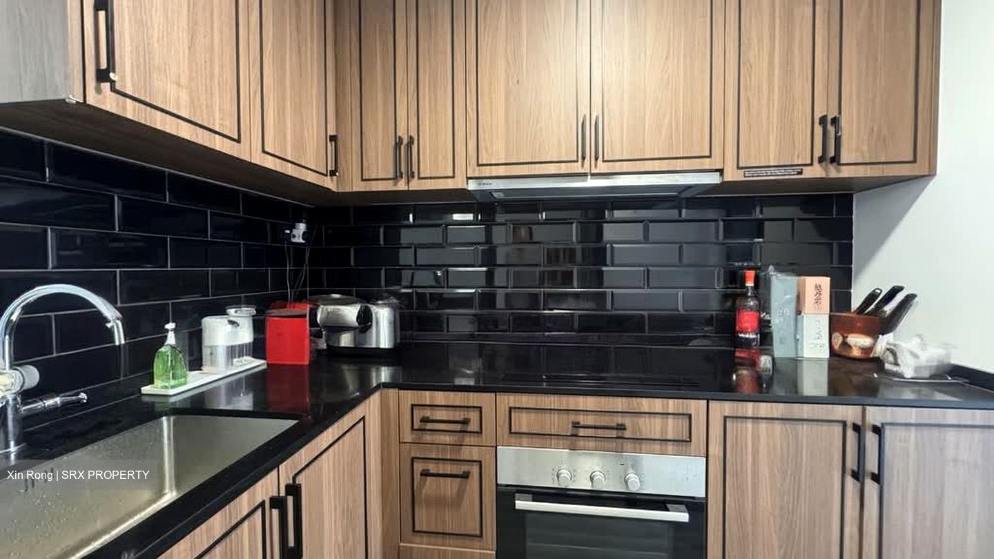 Mayfair Gardens (D21), Condominium #555531731